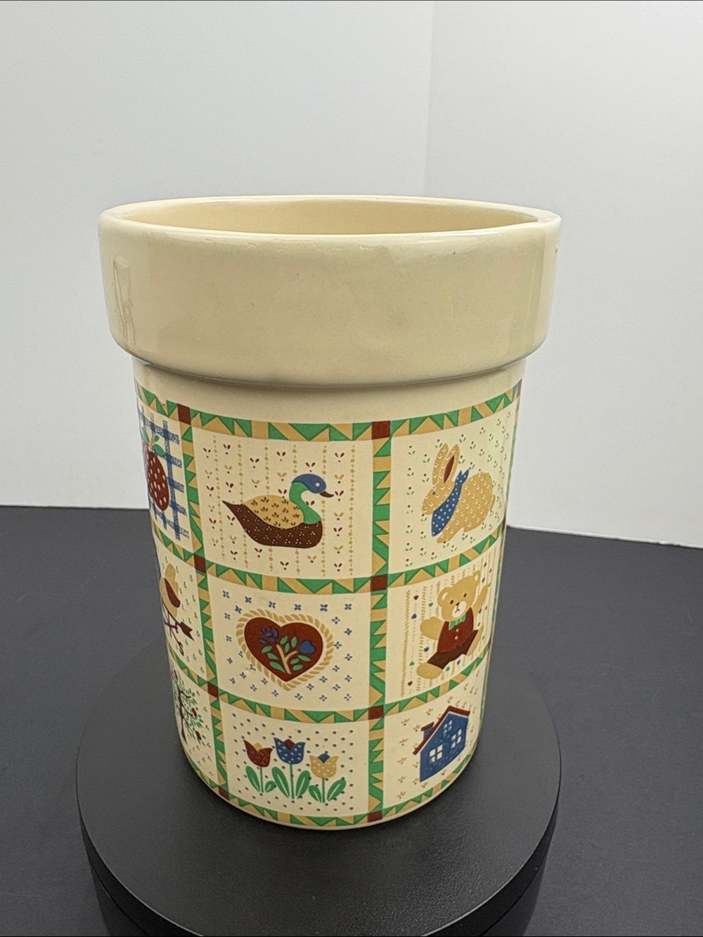 Cream Ceramic Decorative Utensil Crock with Country Patchwork Design Taiwan